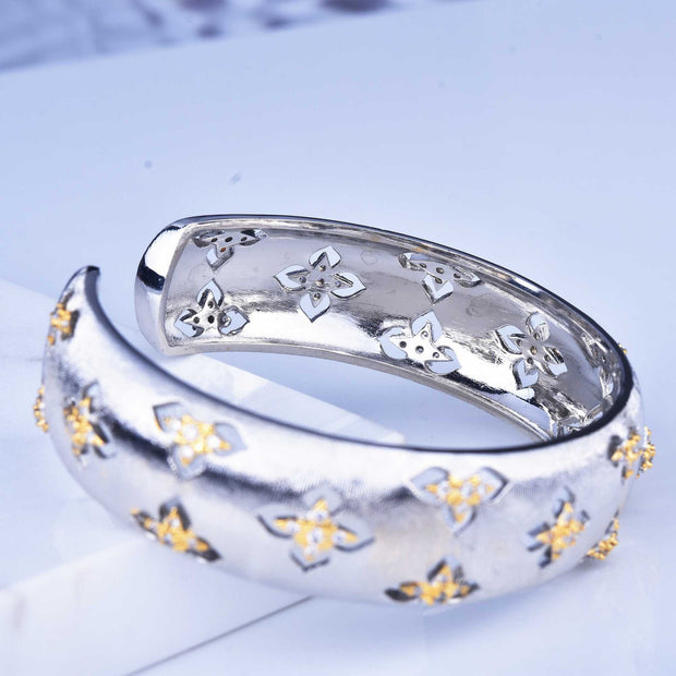 Hand-drawing Craft Lucky Four-leaf Clover Bracelet Female Retro Opening