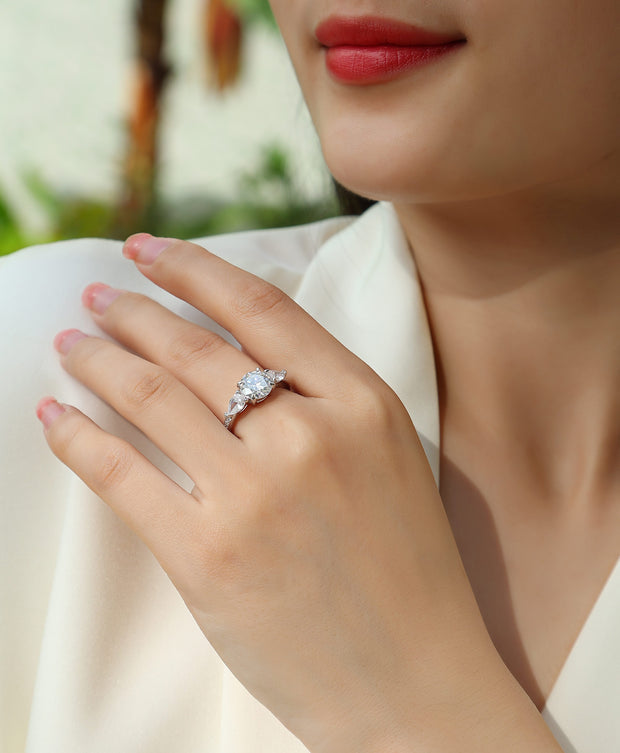 Hand In Hand - A Wedding Ring Set With 2-carat Top-quality Moissanite S925 Silver And Gold-plated Diamond Can Be Inspected With A Diamond Pen