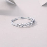 Sparkling - A Wedding Ring Set With Top-quality Moissanite S925 Silver And Platinum-plated Diamond. The Ring Can Be Inspected With A Diamond Pen