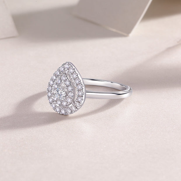 Eternal Love - A Diamond Wedding Ring Set With Top-quality Moissanite S925 Silver And Gold-plated. The Ring Can Be Tested With A Diamond Pen